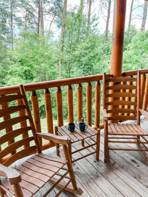 Indoor Heated Pool Hot Tub Cabin 세비어빌 외부 사진