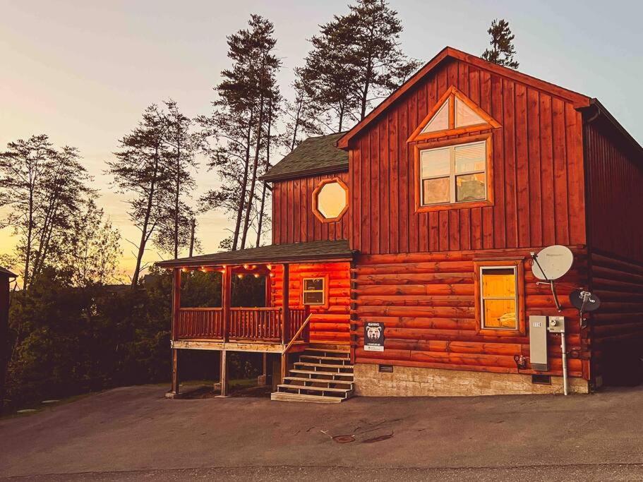 Indoor Heated Pool Hot Tub Cabin 세비어빌 외부 사진